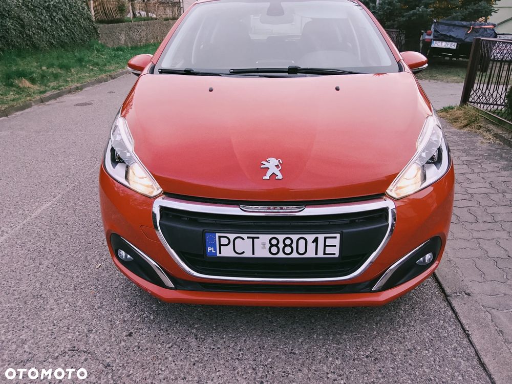 Peugeot 208 82 PureTech Style - 14