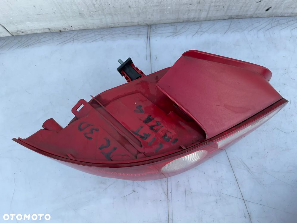 LAMPA LEWY TYŁ SEAT IBIZA IV 3D 6J3945095F - 4