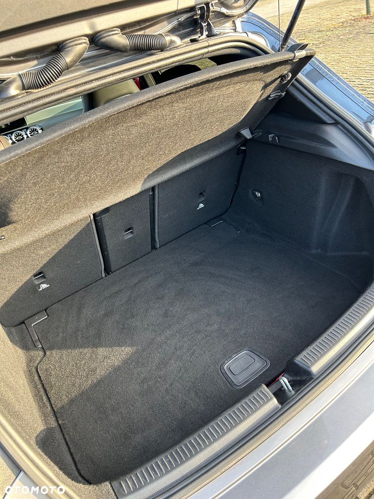 Mercedes-Benz Klasa A 35 AMG 4-Matic 7G-DCT - 39