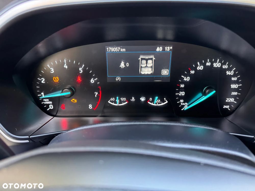 Ford Focus 1.0 EcoBoost mHEV Titanium - 31