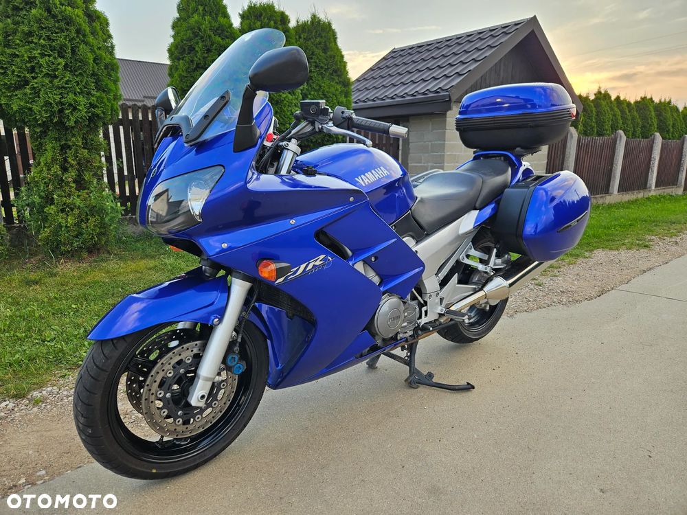 Yamaha FJR - 7