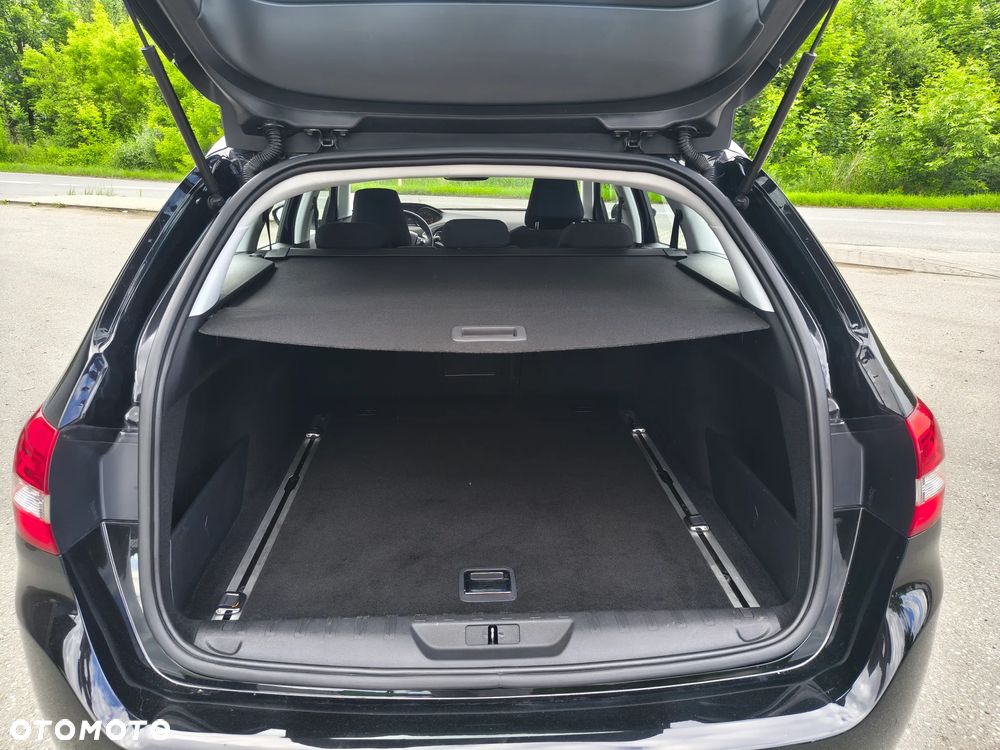 Peugeot 308 1.6 BlueHDi Business Line S&S - 17