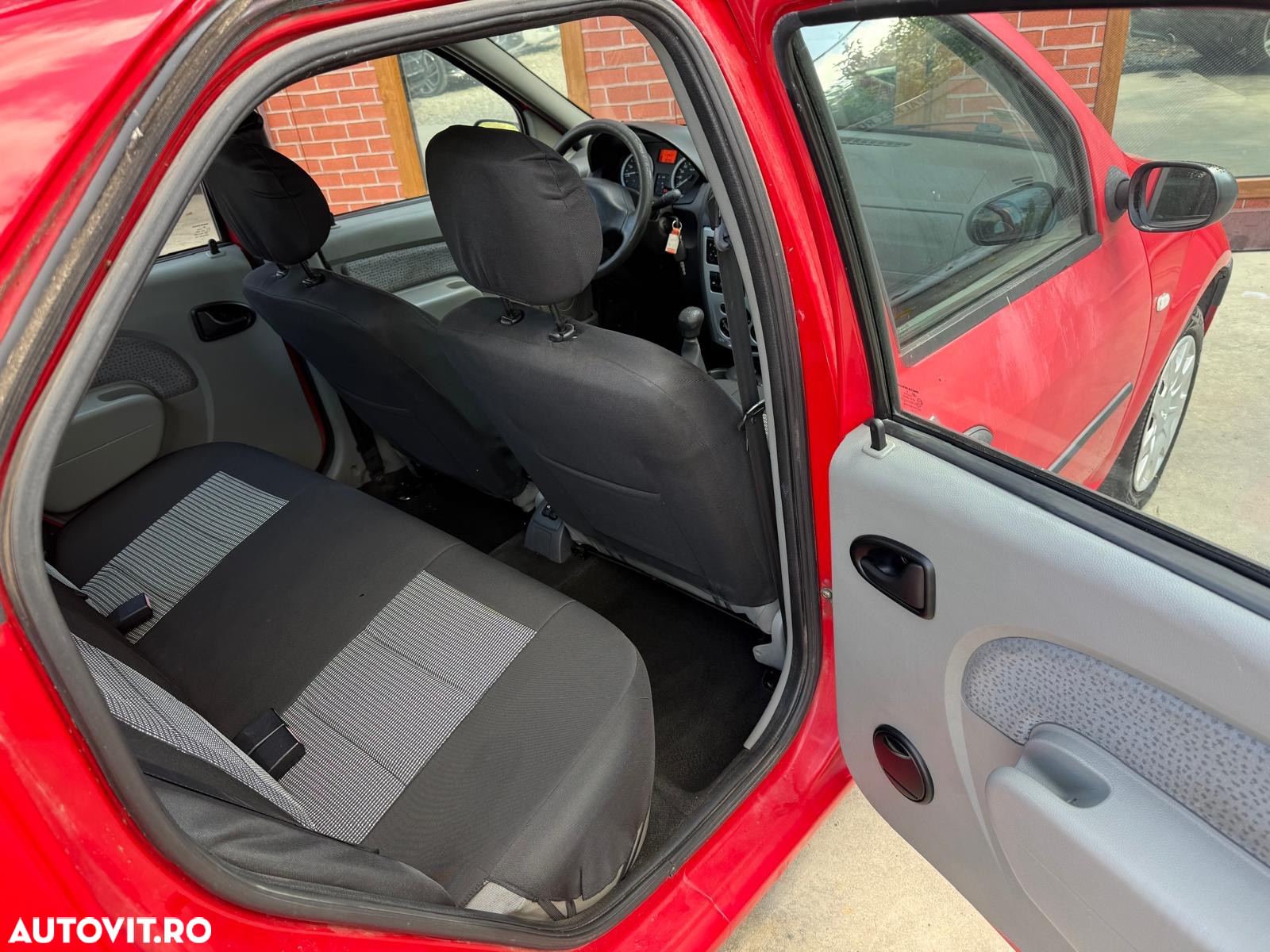 Dacia Logan - 16