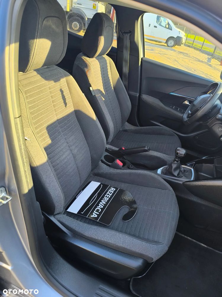 Peugeot 2008 1.2 Pure Tech GPF Style S&S - 16