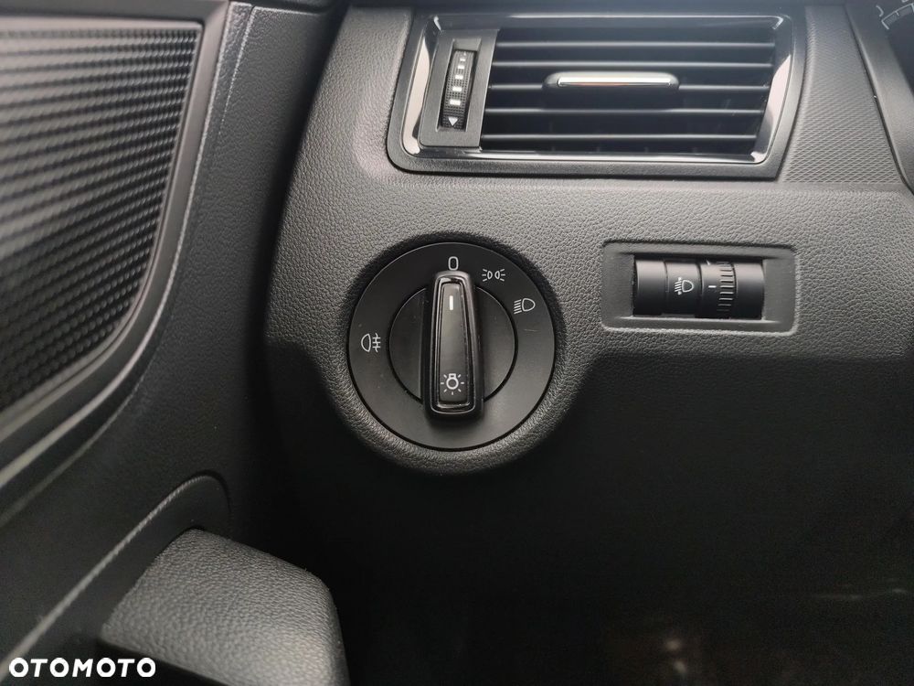 Skoda RAPID 1.4 TDI DPF Ambition - 15