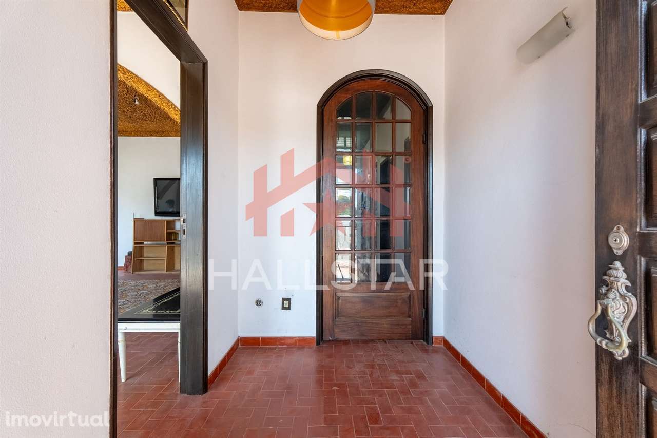 Moradia T2+T2 / Bifamiliar / Salir do Porto - Grande imagem: 4/34