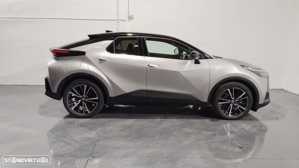 Toyota C-HR - 16