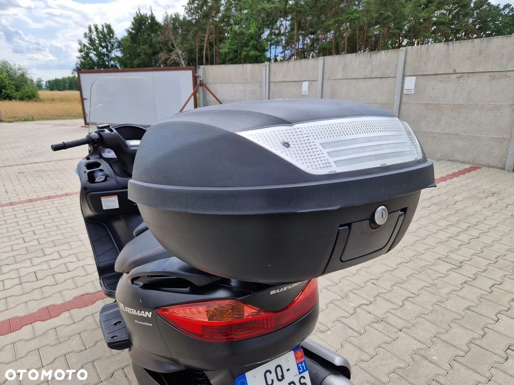 Suzuki Burgman - 25