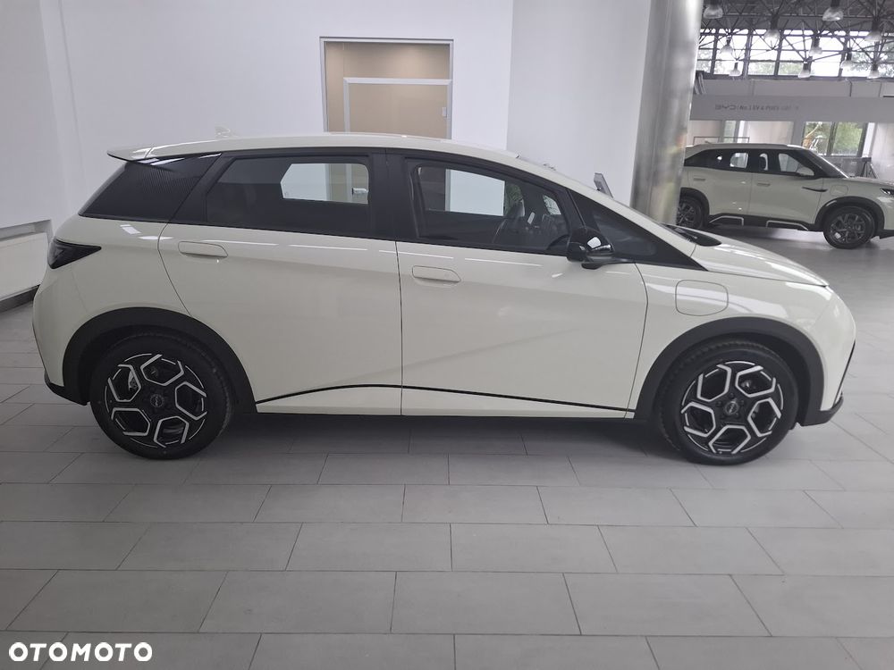 BYD Dolphin 60.4kWh Comfort - 2