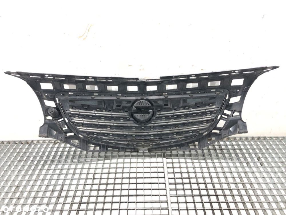 ATRAPA GRILL - 509.00 PLN - OPEL INSIGNIA A (G09) 2008 - 2017 2.0 CDTI (68) 118 kW [160 KM] olej - 4