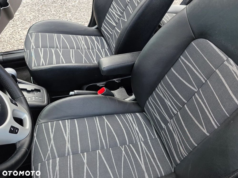 Kia Venga 1.6 CVVT Automatik Dream Team Edition - 28