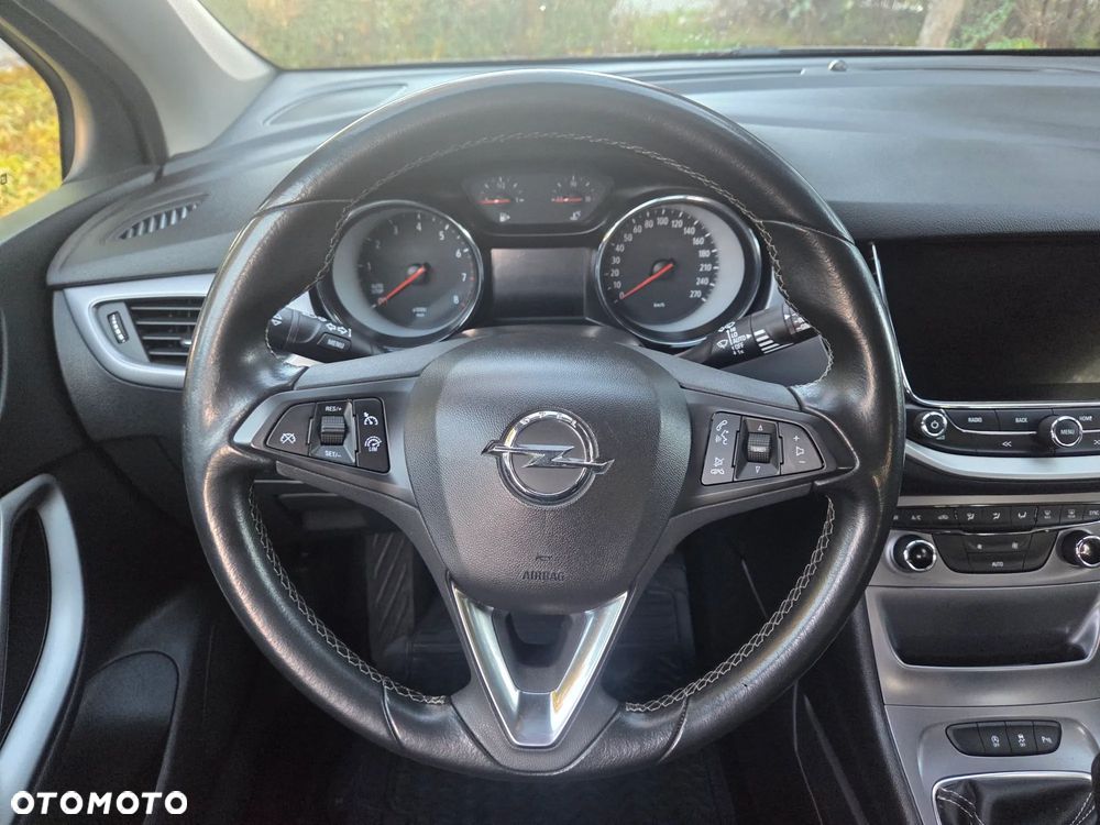 Opel Astra 1.4 Turbo Start/Stop Dynamic - 17