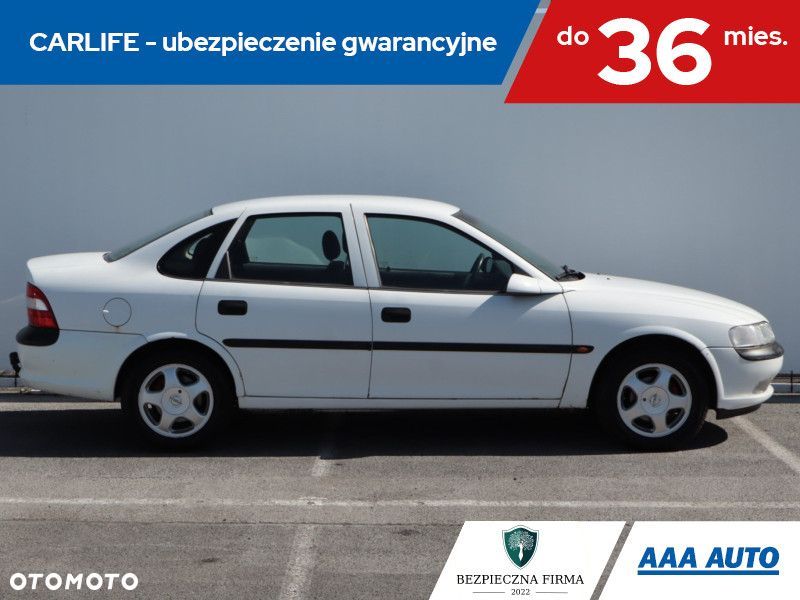 Opel Vectra - 8