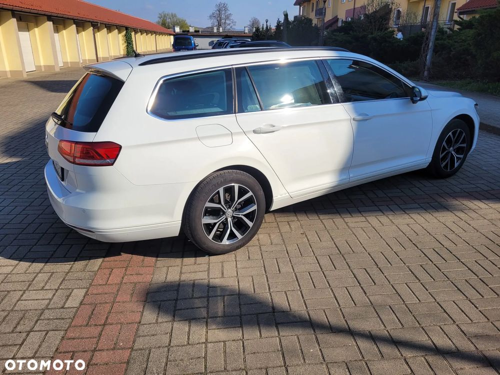 Volkswagen Passat 1.4 TSI BMT ACT Comfortline - 9
