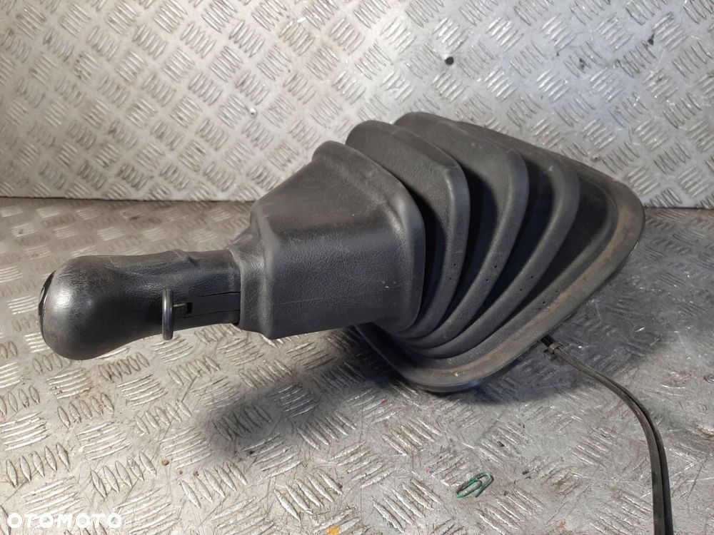 LEWAREK DRAZEK WYBIERAK BIEGOW VOLVO FH12 - 5