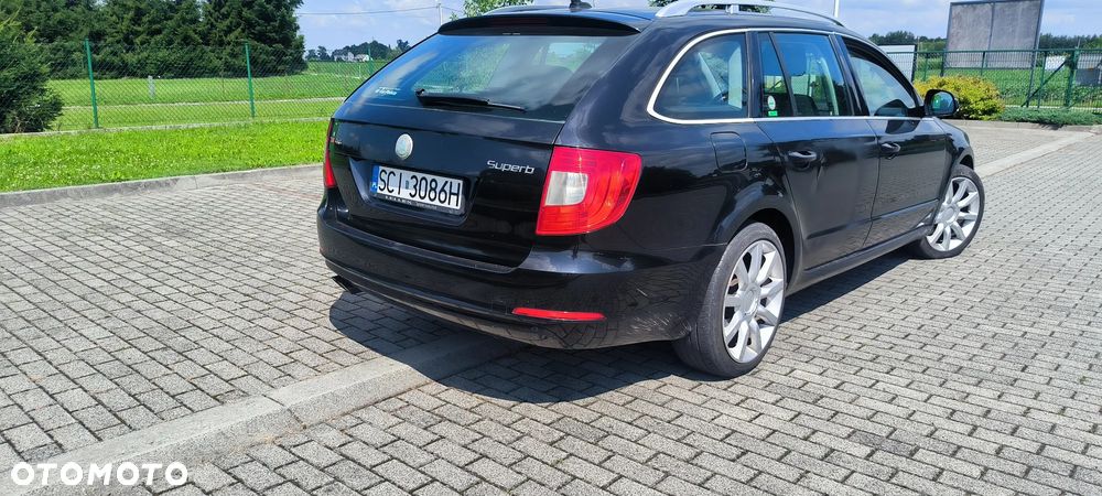 Skoda Superb 2.0 TDI 4x4 Active - 3