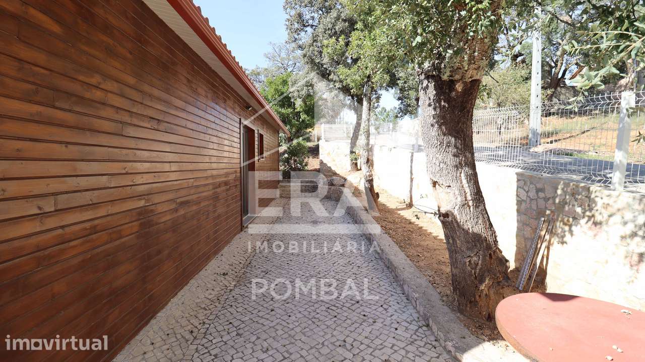 Moradia T2 em Abiúl - Grande imagem: 3/27
