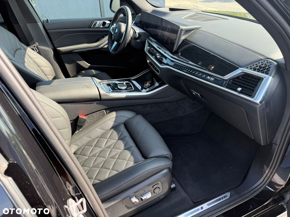 BMW X5 xDrive40d - 28