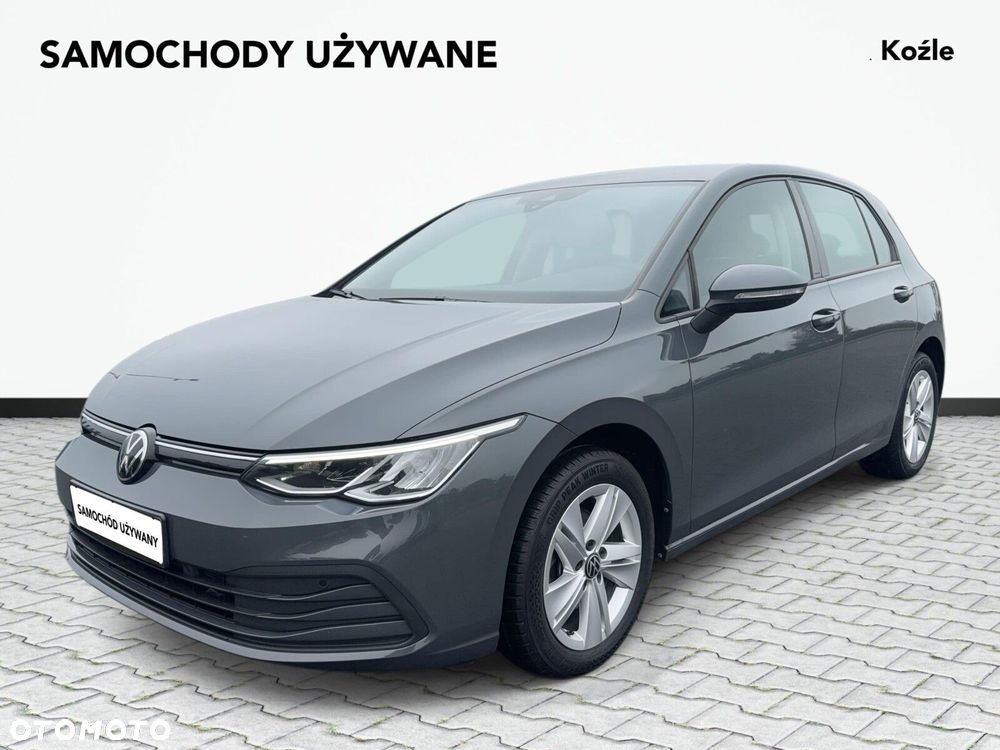 Volkswagen Golf - 1