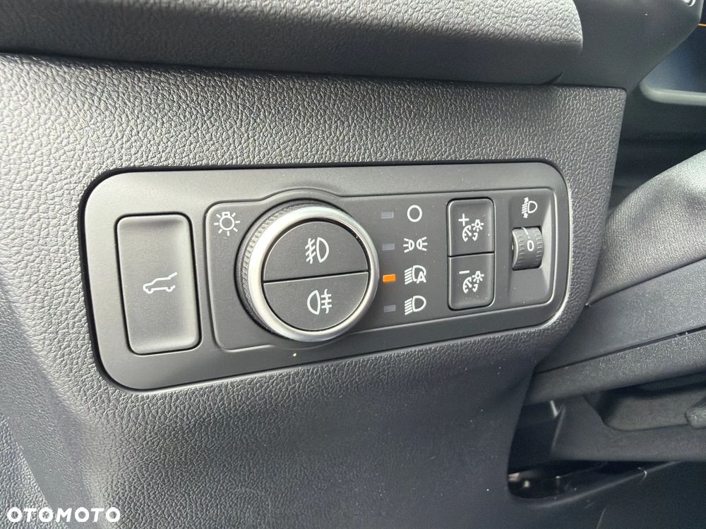 Ford Kuga 2.5 Duratec FHEV 4x4 ACTIVE X - 20