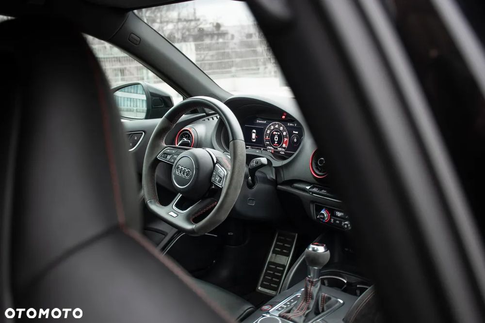 Audi RS3 Sportback 2.5 TFSI GPF Quattro S tronic - 4