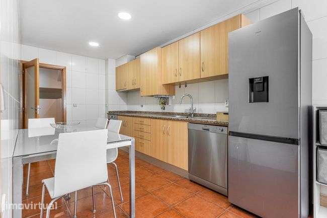Apartamento T3 Mobilado em Riba de Ave - Grande imagem: 2/32