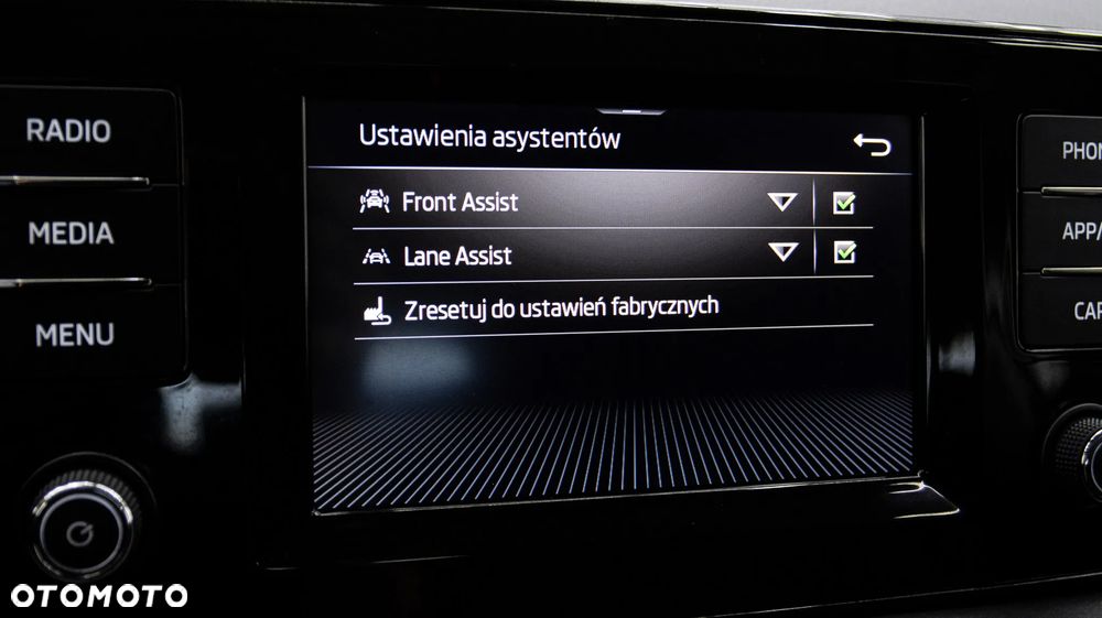 Skoda Scala 1.6 TDI SCR Active - 18