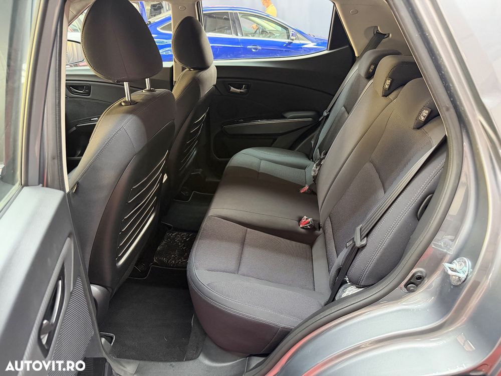 SsangYong Tivoli - 13