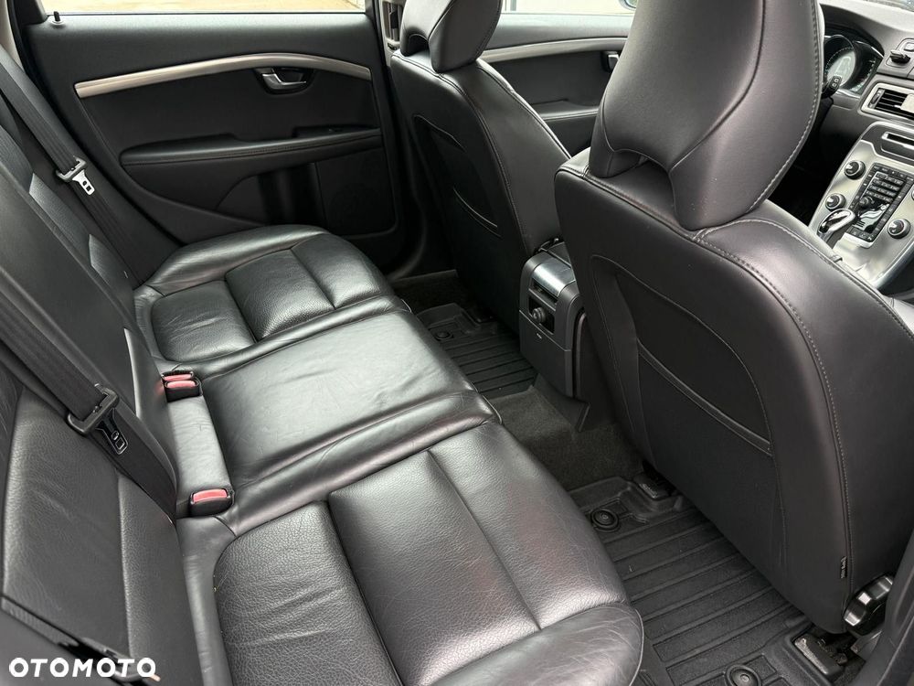 Volvo V70 - 29