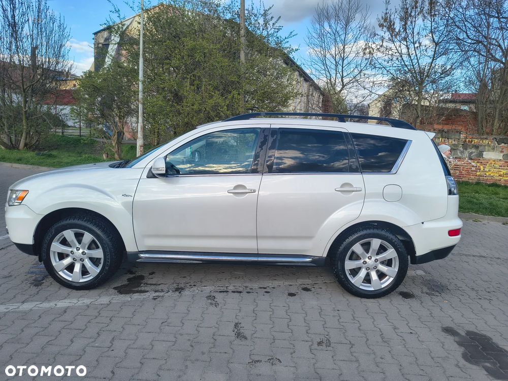 Mitsubishi Outlander 2.2 DI-D ClearTec 2WD Inform - 6