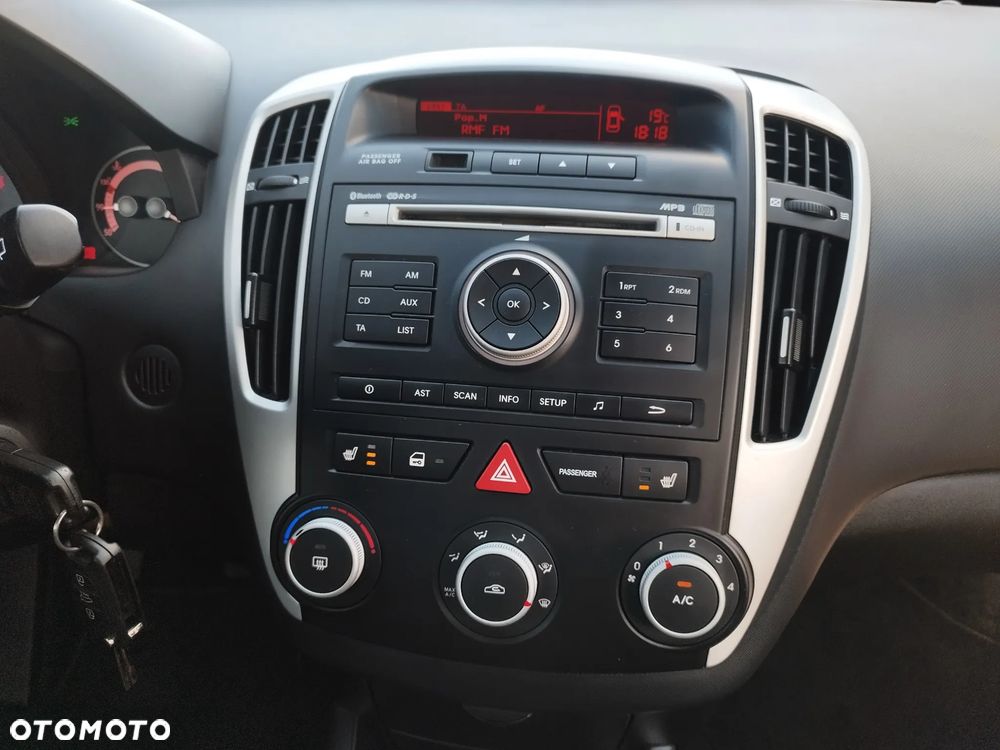 Kia ProCeed 1.4 Comfort + - 18