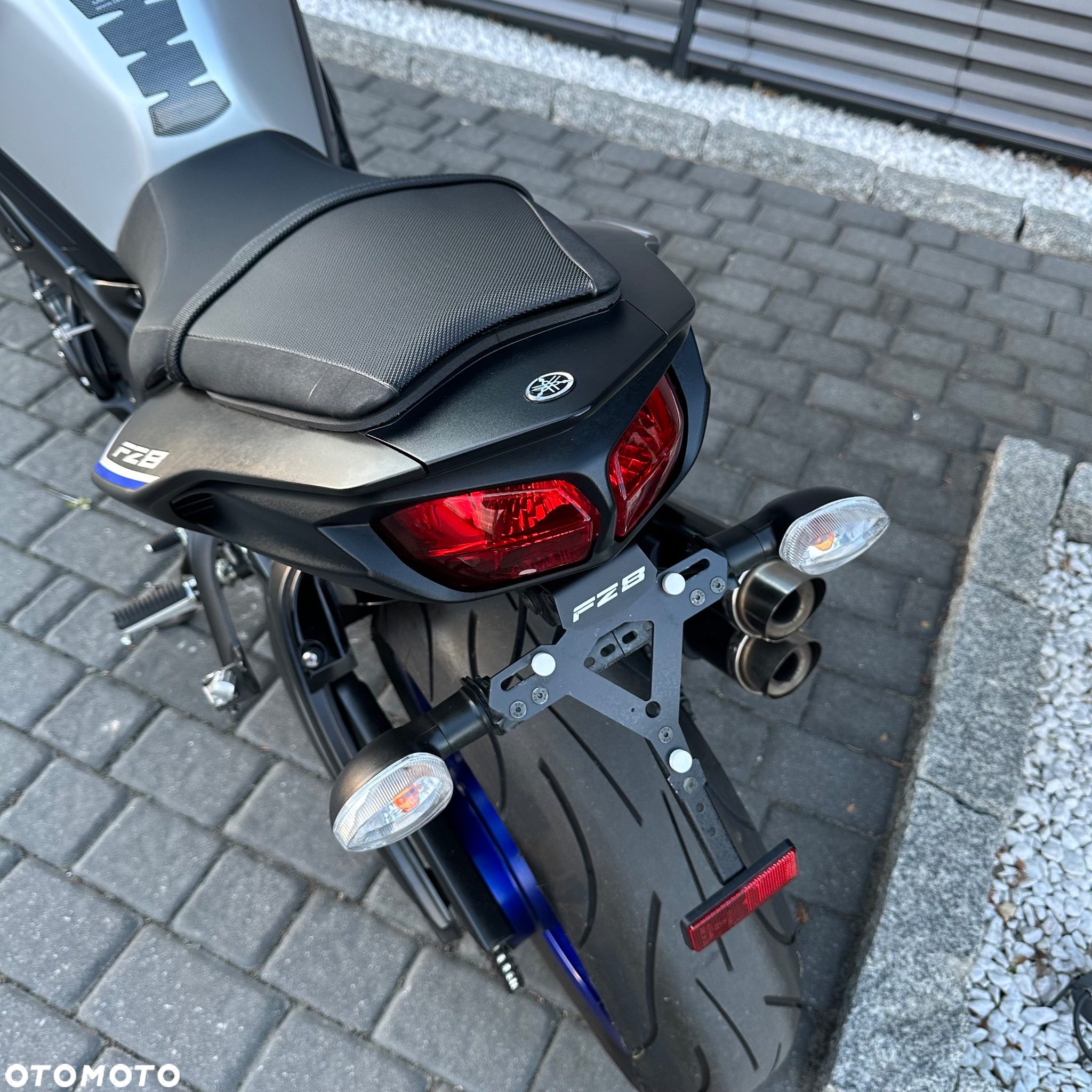 Yamaha FZ8 - 18