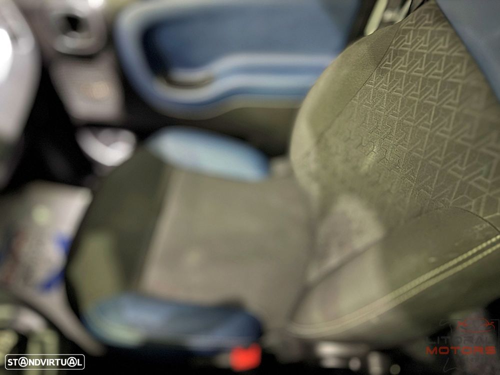 Fiat Panda 1.0 Hybrid Cross - 18