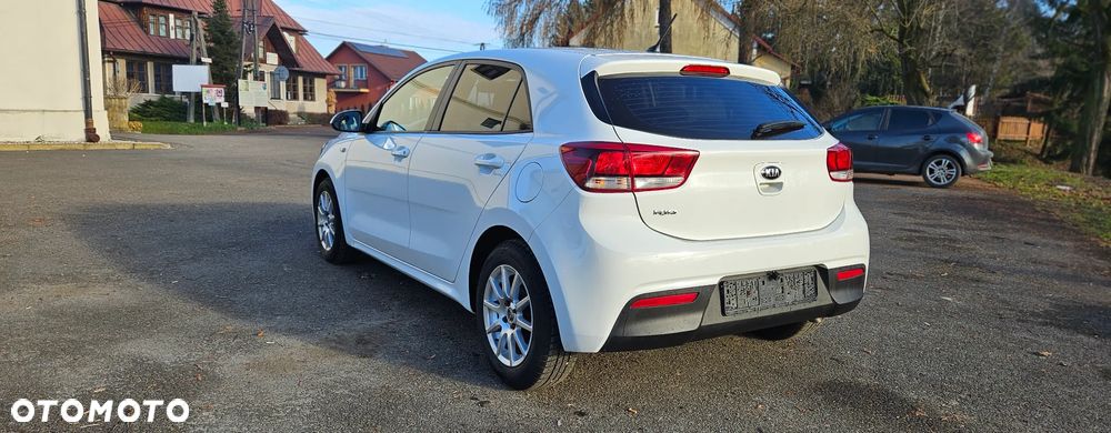 Kia Rio 1.2 Edition 7 - 8