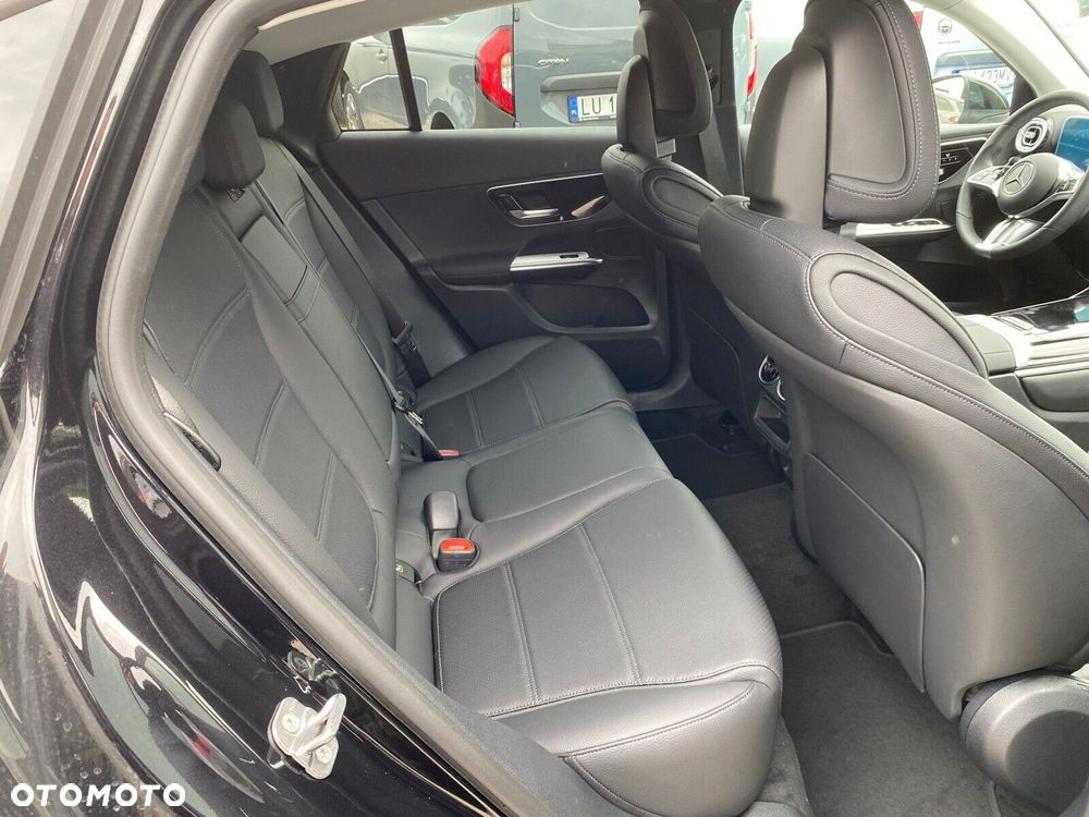Mercedes-Benz GLC - 22