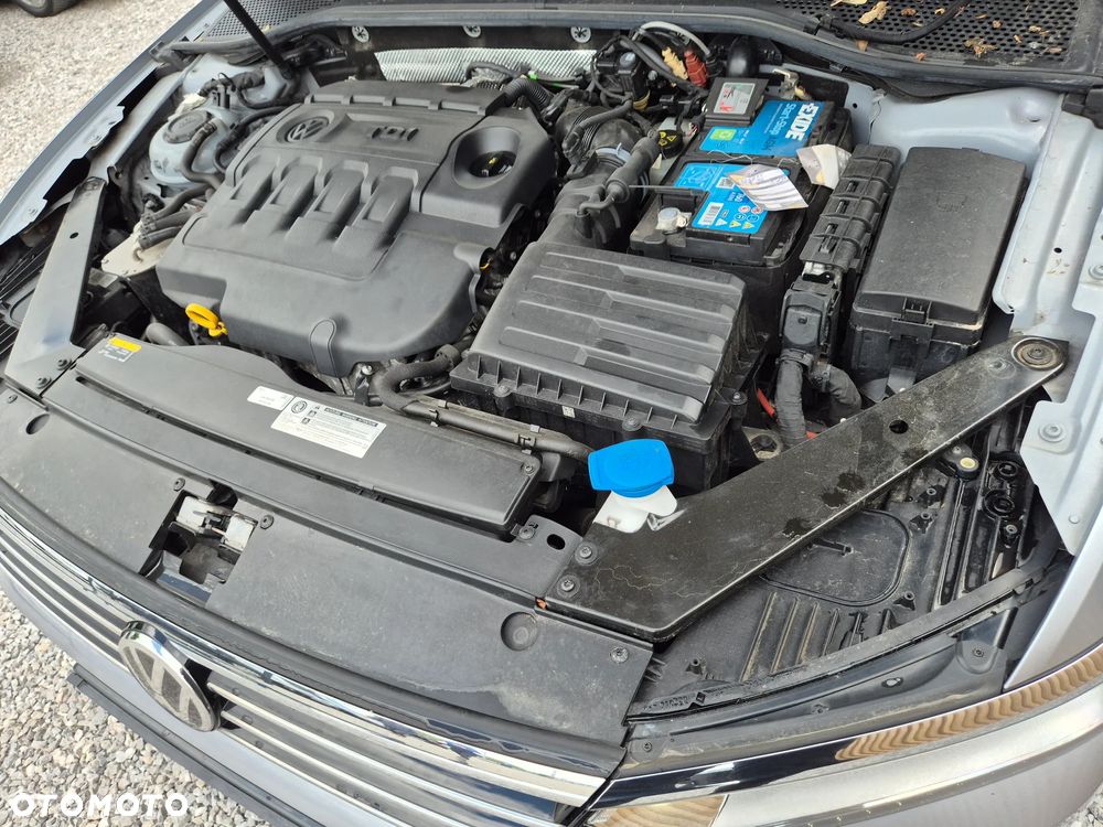 Volkswagen Passat - 41