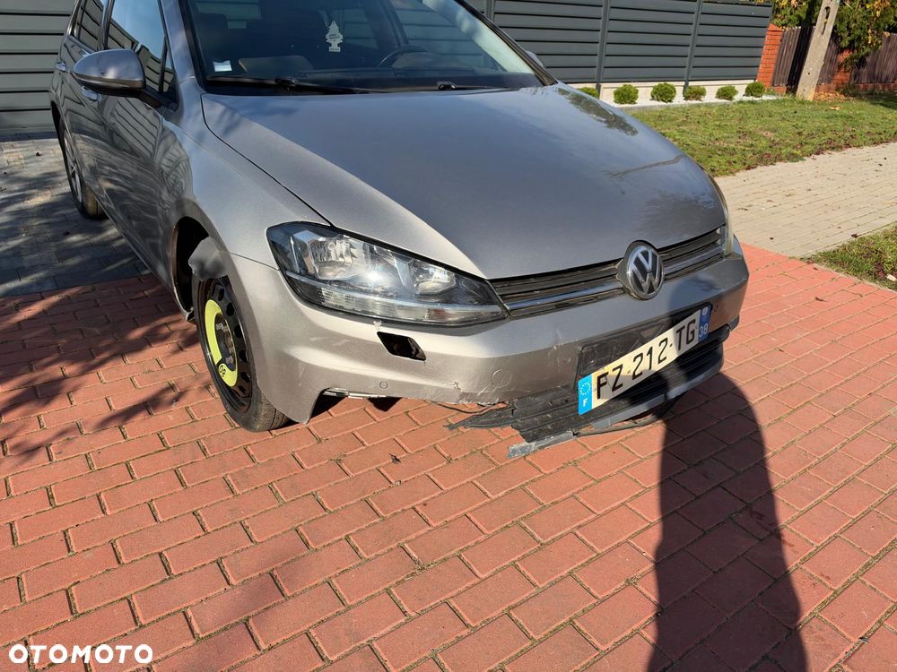Volkswagen Golf 1.0 TSI BMT Comfortline DSG - 20