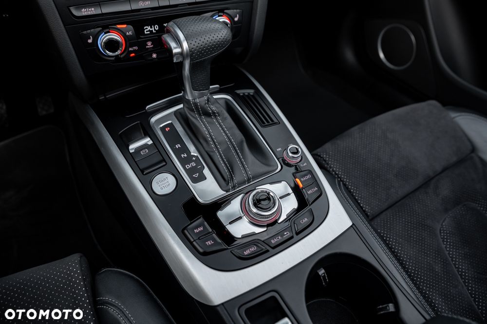 Audi A5 Cabrio - 27