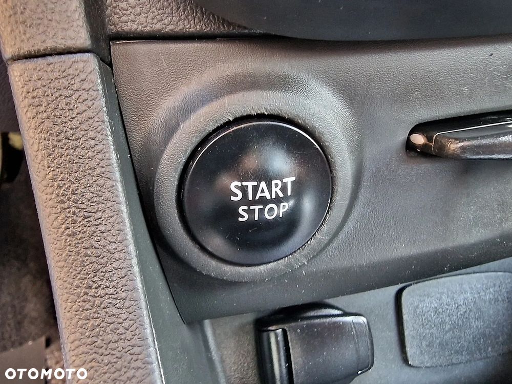 Renault Clio - 19