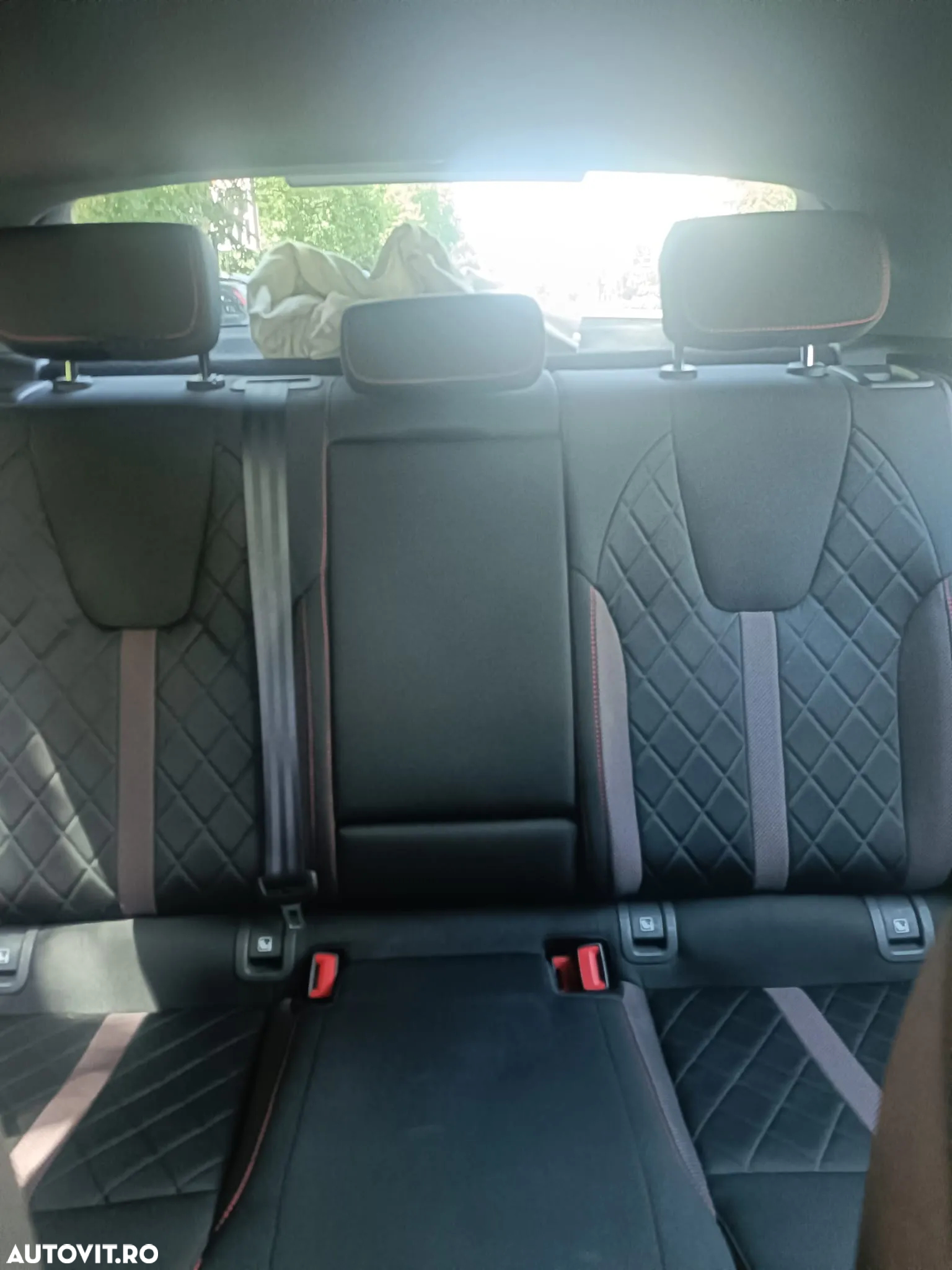 Skoda Octavia 2.0 245 TSI DSG RS - 14