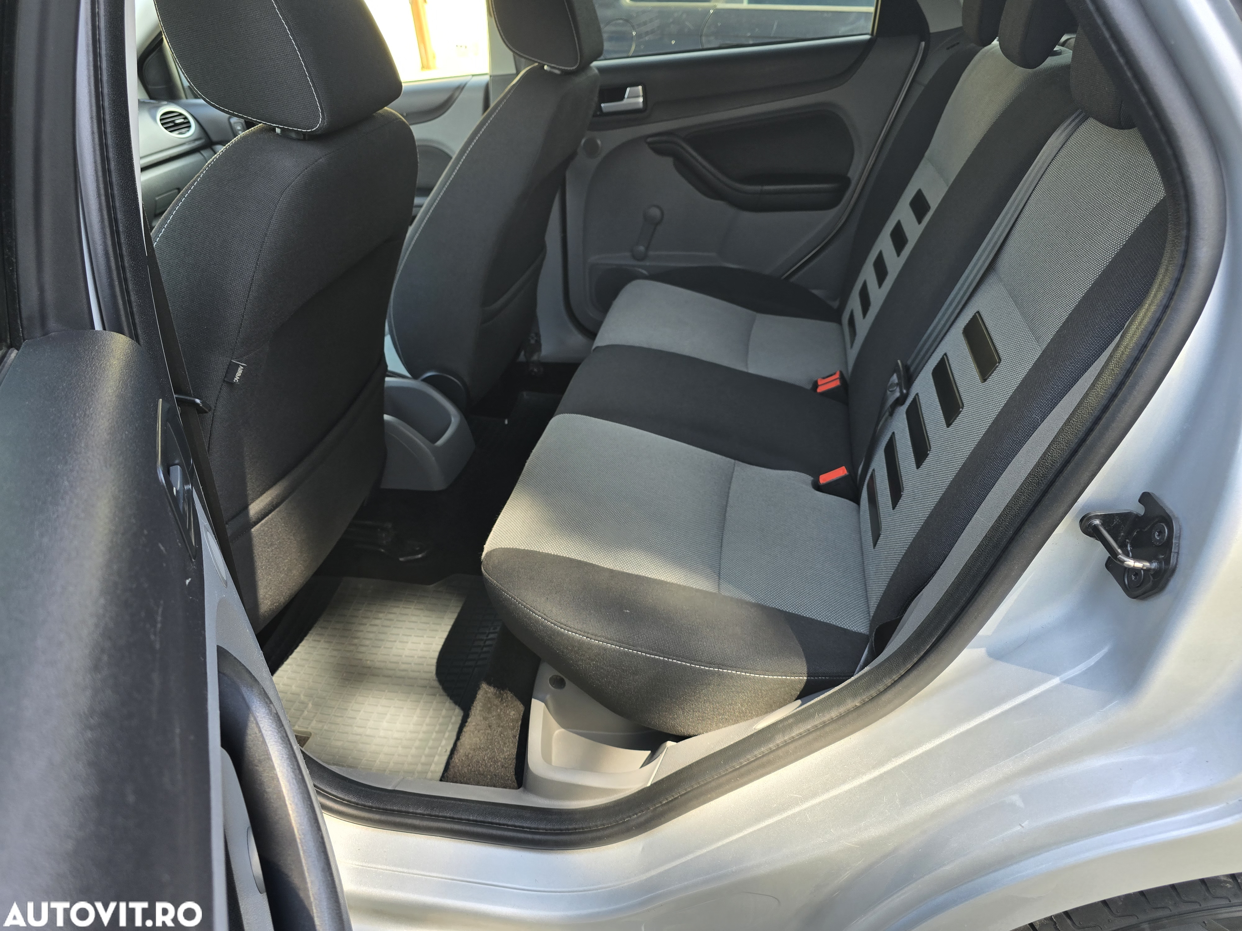 Ford Focus Turnier 1.6 TDCi Sport - 7