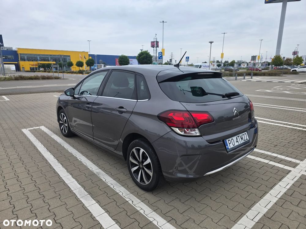 Citroen C4 2018 photo 2