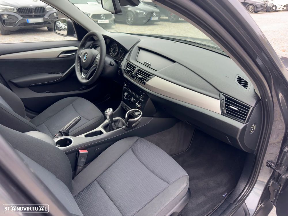 BMW X1 sDrive18d - 26