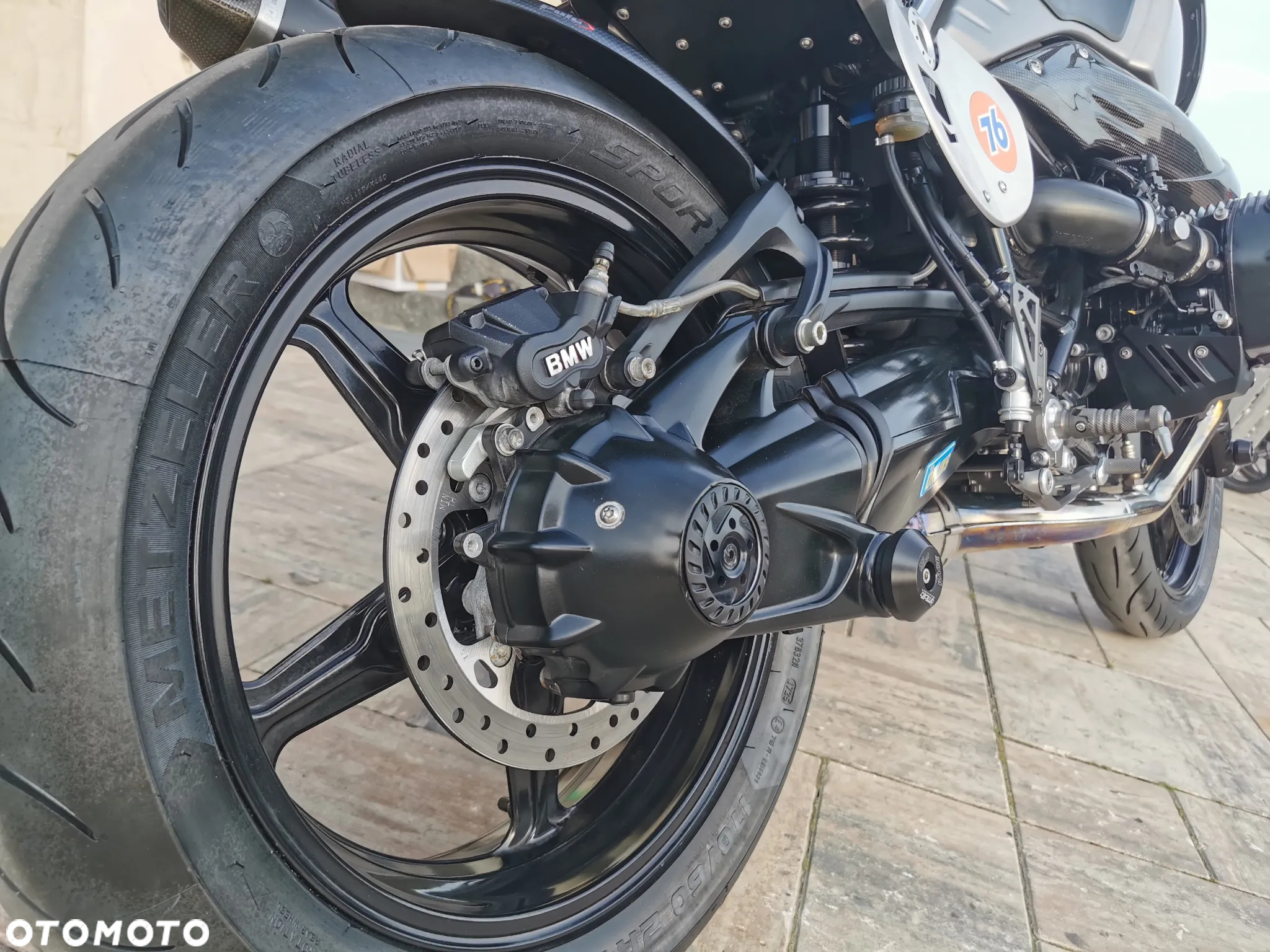 BMW R - 18