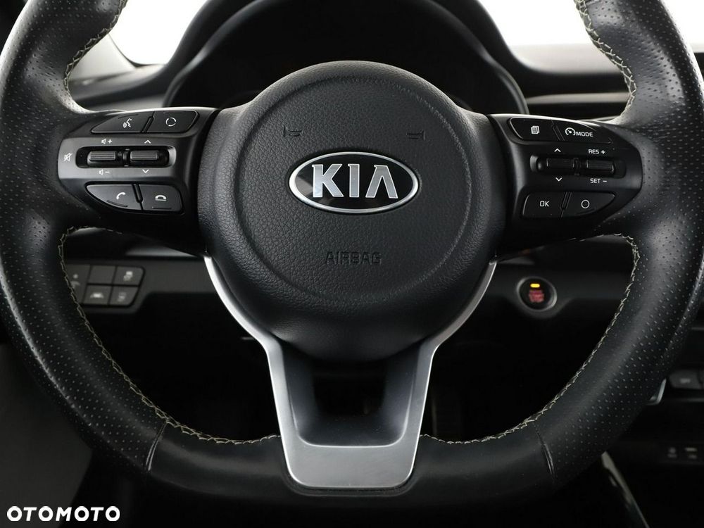 Kia Stonic 1.6 CRDi L - 22