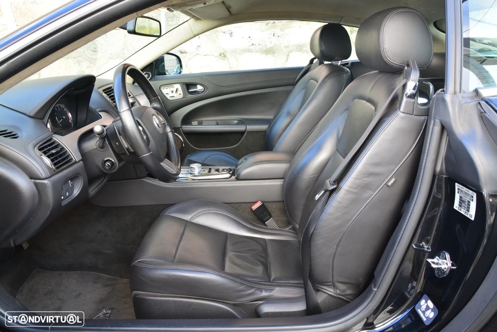 Jaguar XK 5.0 V8 Portfolio - 22