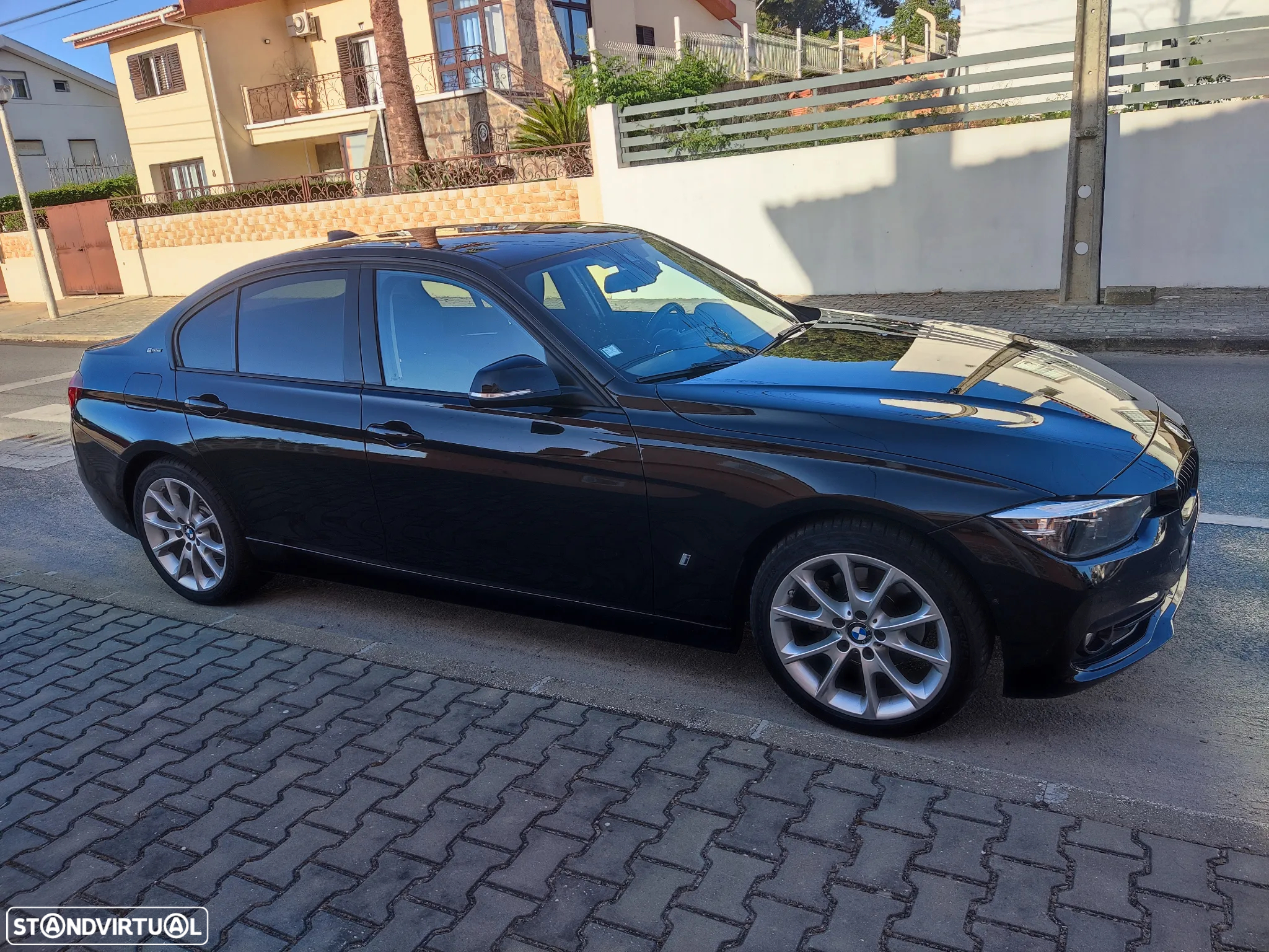 BMW 330 e iPerformance Line Sport Shadow - 2