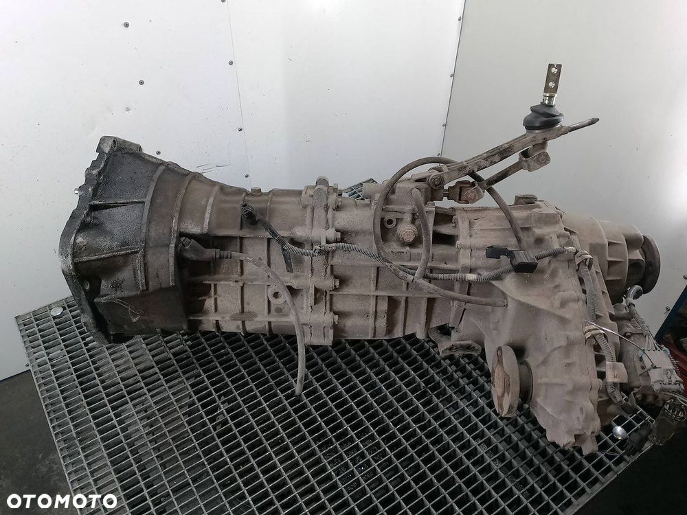 SKRZYNIA BIEGÓW MANUALNA SSANGYONG REXTON G31020-08105 2.7 XDI - 6