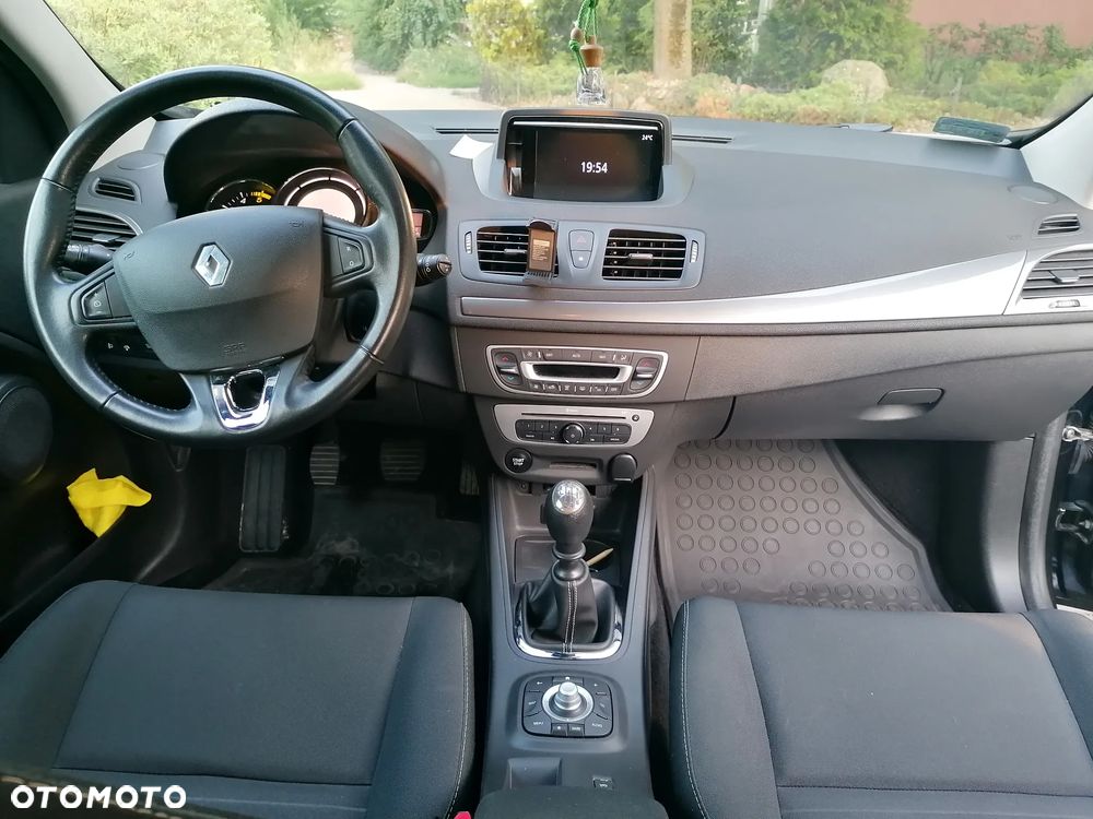 Renault Megane 1.5 dCi Energy Limited EU6 - 9