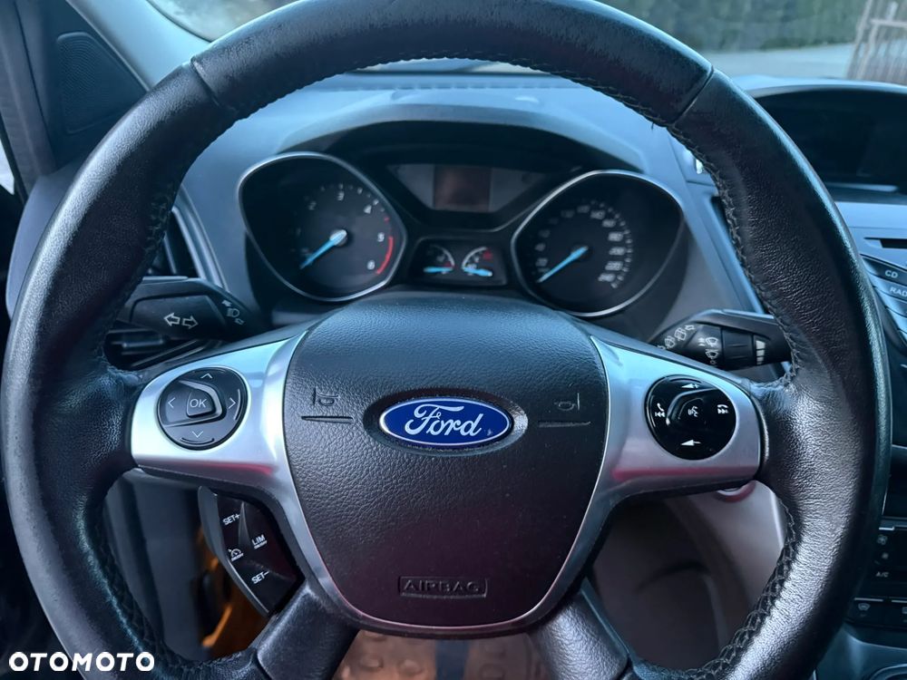 Ford Kuga 2.0 TDCi Titanium - 16